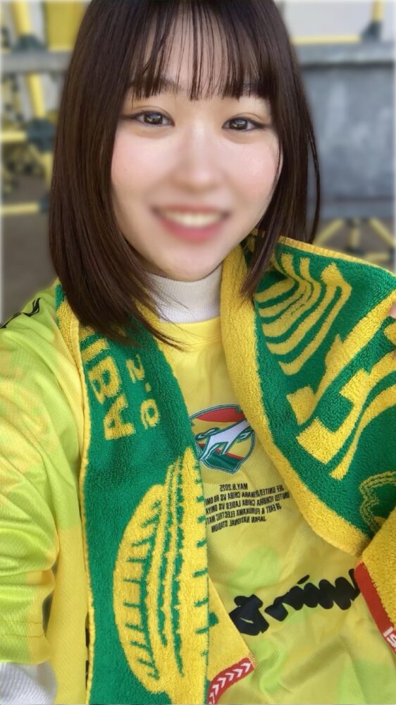 サッカー観戦⚽️✨もうすぐワールドカップだね(^ ^)