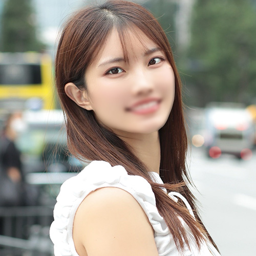 中文OK！天真爛漫な綺麗系レンタル彼女桜井あかり